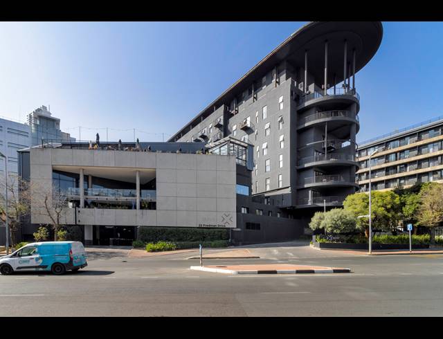 1 BEDROOM APARTMENT FOR SALE IN SANDOWN